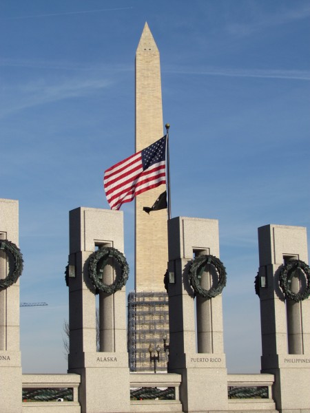 Monumento a Washington visto do Memorial da Segunda Guerra Mundial / Het Washington Monument gezien vanuit het Tweede Wereld Oorlog Memorial